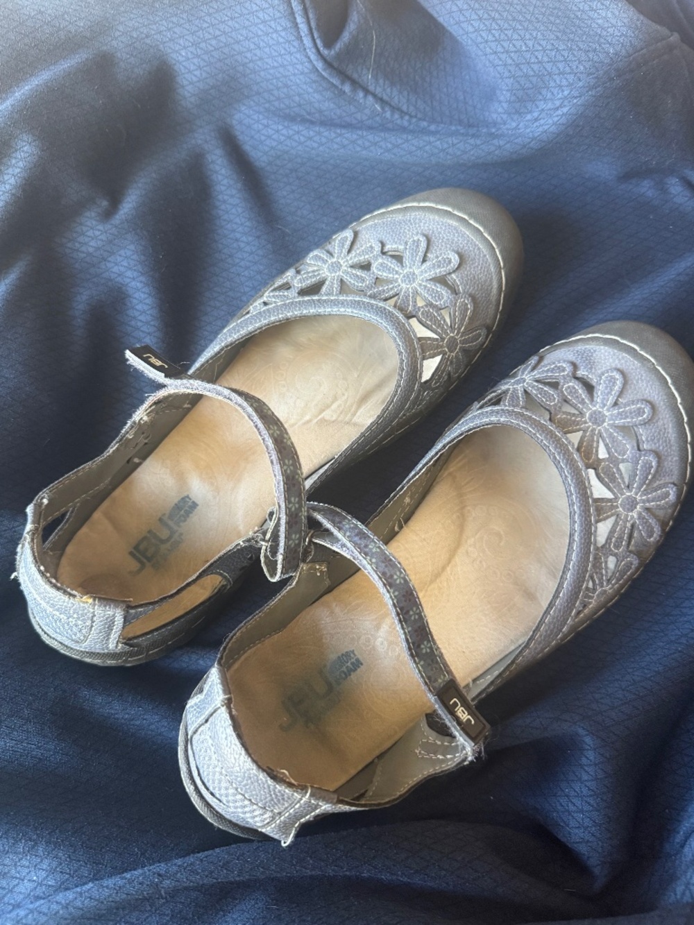 Women's blue JBU Mary Jane Sz 11